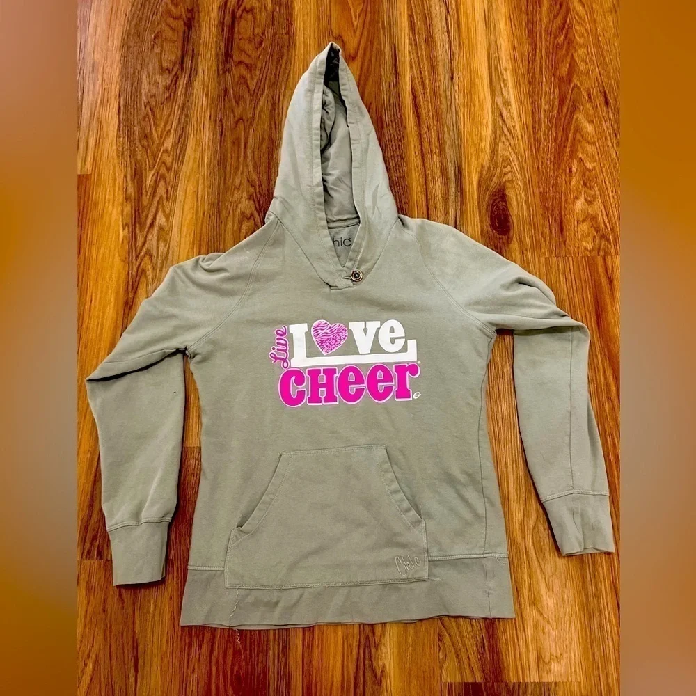 Live Love Cheer Size Large Excellent Condition - Picture 1 of 2